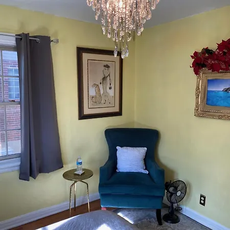 Cozy Room Near Airport & Highway Saint Louis Room photo