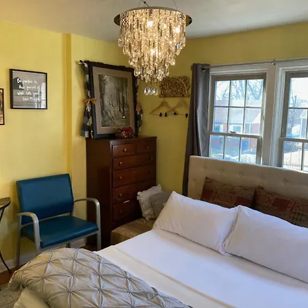 Cozy Room Near Airport & Highway Saint Louis Room photo