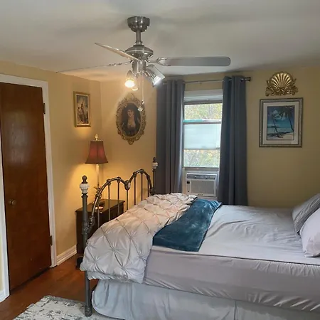 Cozy Room Near Airport & Highway Saint Louis Room photo