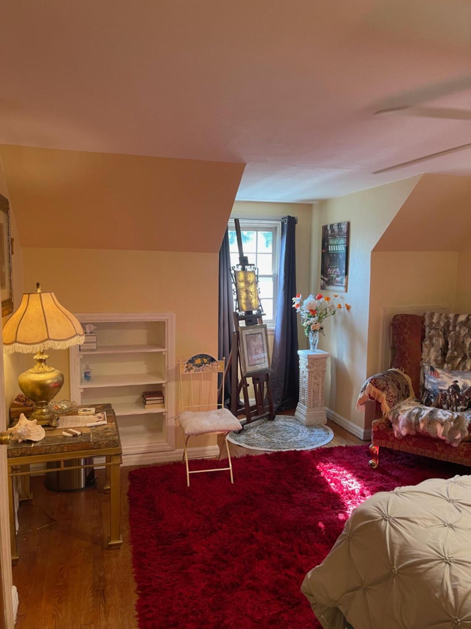 Cozy Near Airport & Highway Privatunterkunft *